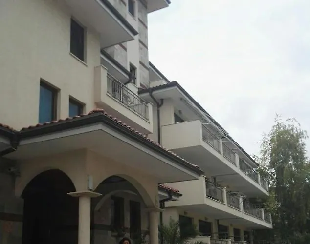 Апартамент лесо-зара студио Равда