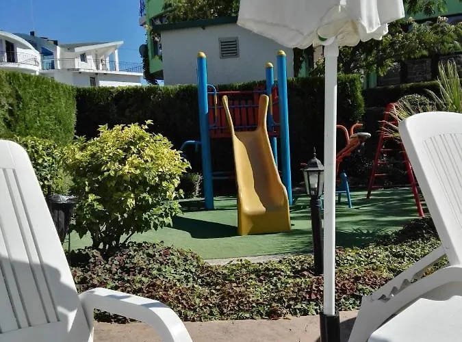 Апартамент лесо-зара студио