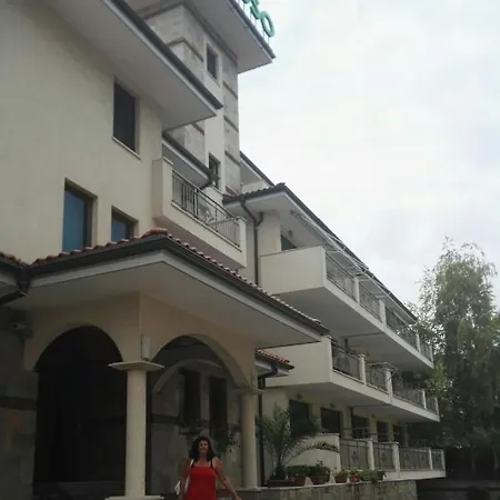 Apartment лесо-зара студио Ravda