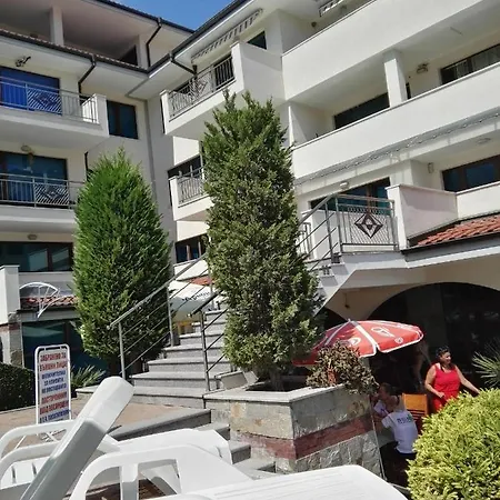 лесо-зара студио Apartment