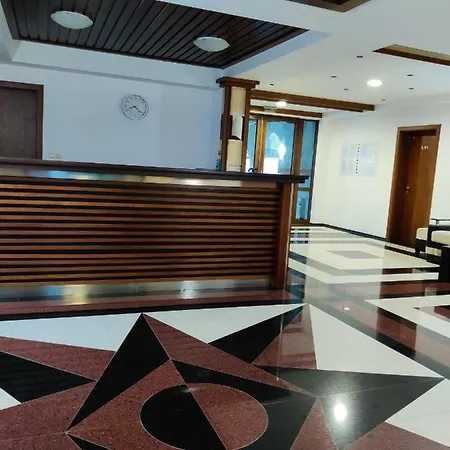 Apartment лесо-зара студио *