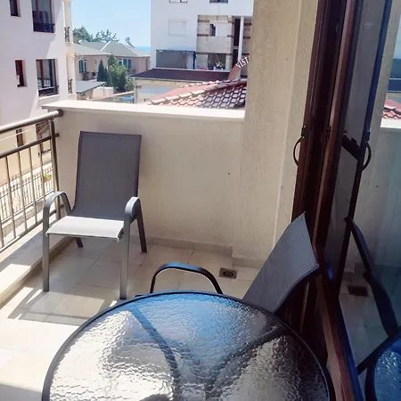 лесо-зара студио * Ravda